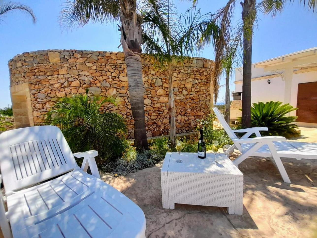 Villa Vista Mare Panoramica, Trullo E Piscina Esclusiva อัลลิสเต ภายนอก รูปภาพ