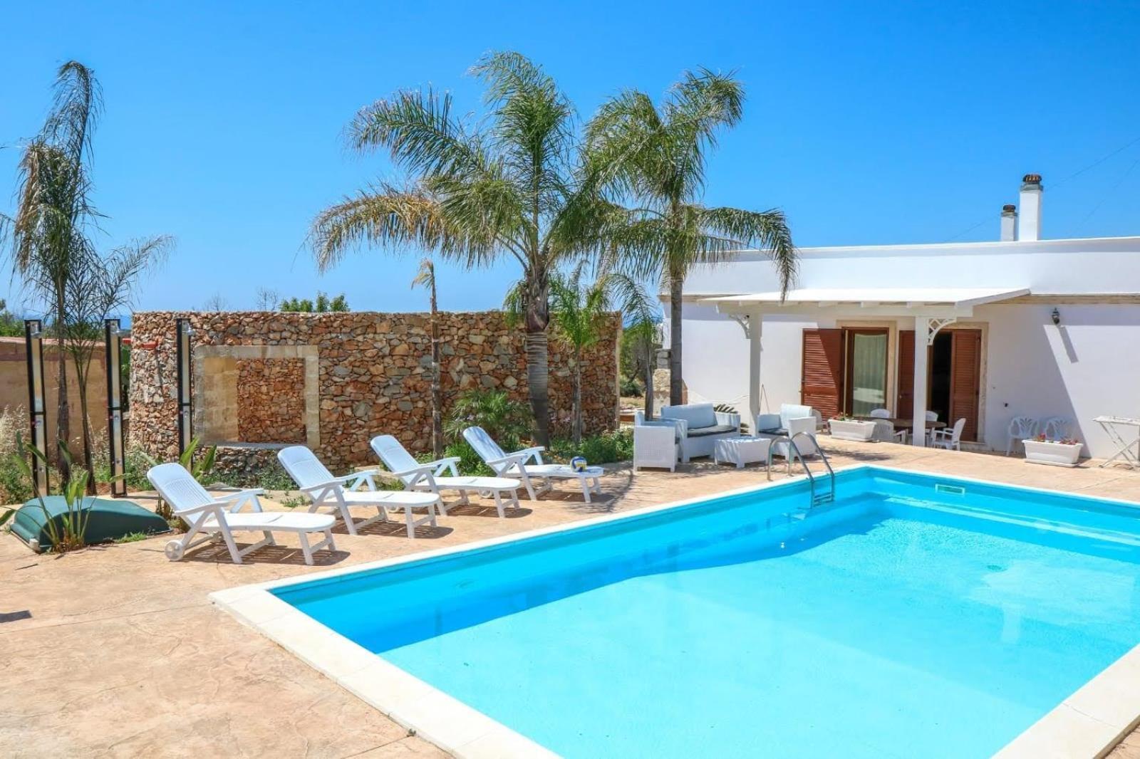 Villa Vista Mare Panoramica, Trullo E Piscina Esclusiva อัลลิสเต ภายนอก รูปภาพ